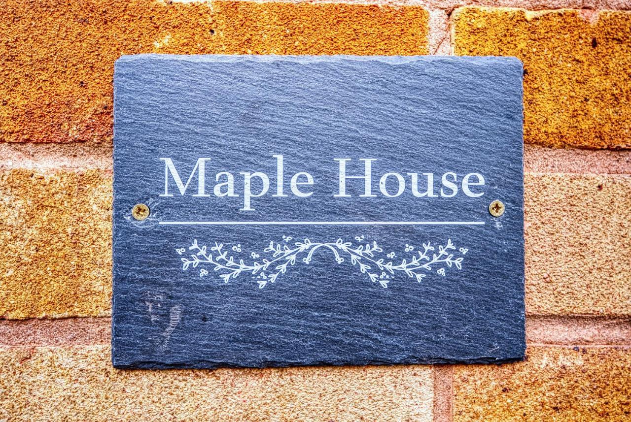Elegant 5 Bed House - Sleeps 9, Central Solihull, Nec, Jlr, Hs2, Resorts World, Airport Business And Leisure Stays, 外观 照片